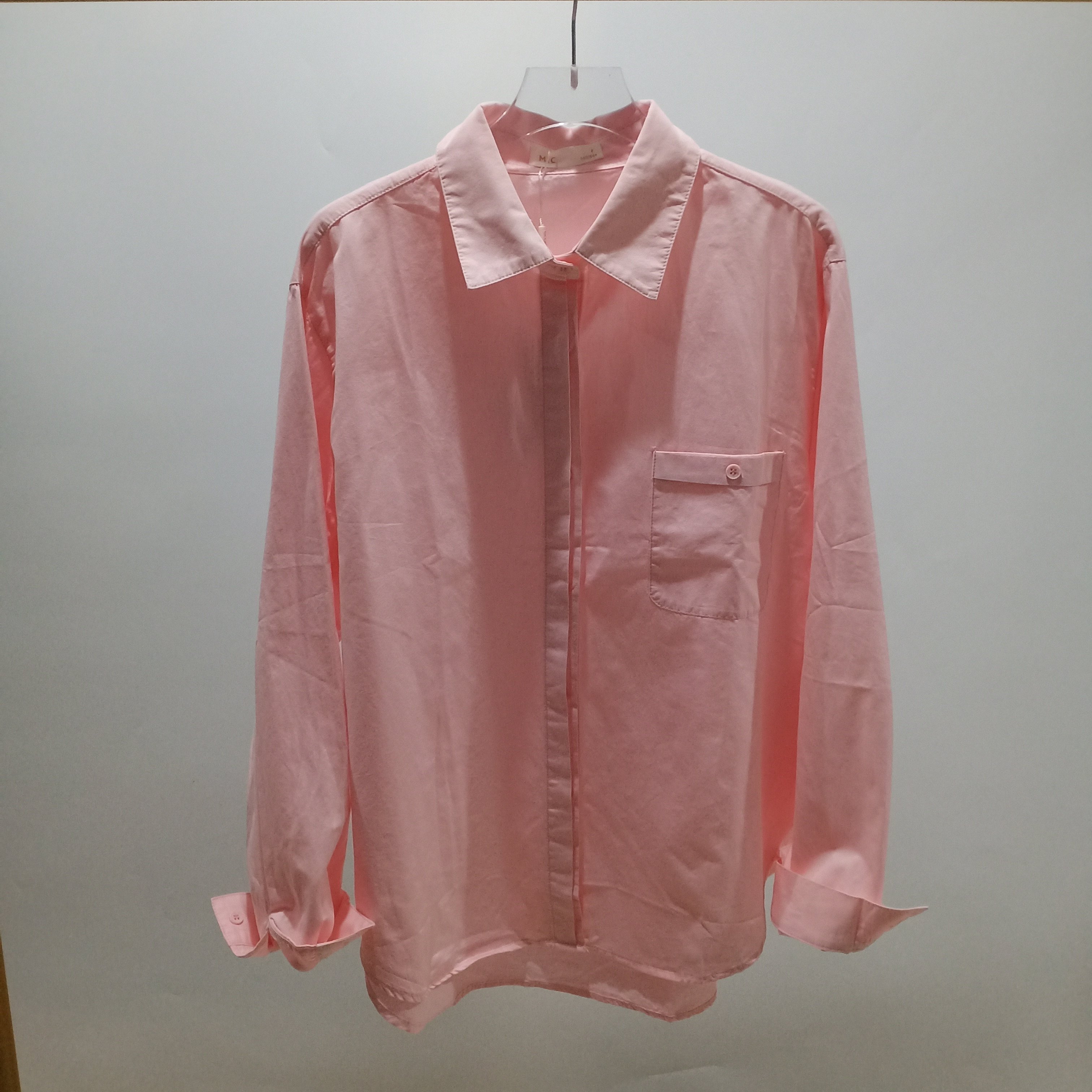 2026春秋季新款韩版时尚百搭宽松长袖衬衫女粉色减龄慵懒休闲上衣