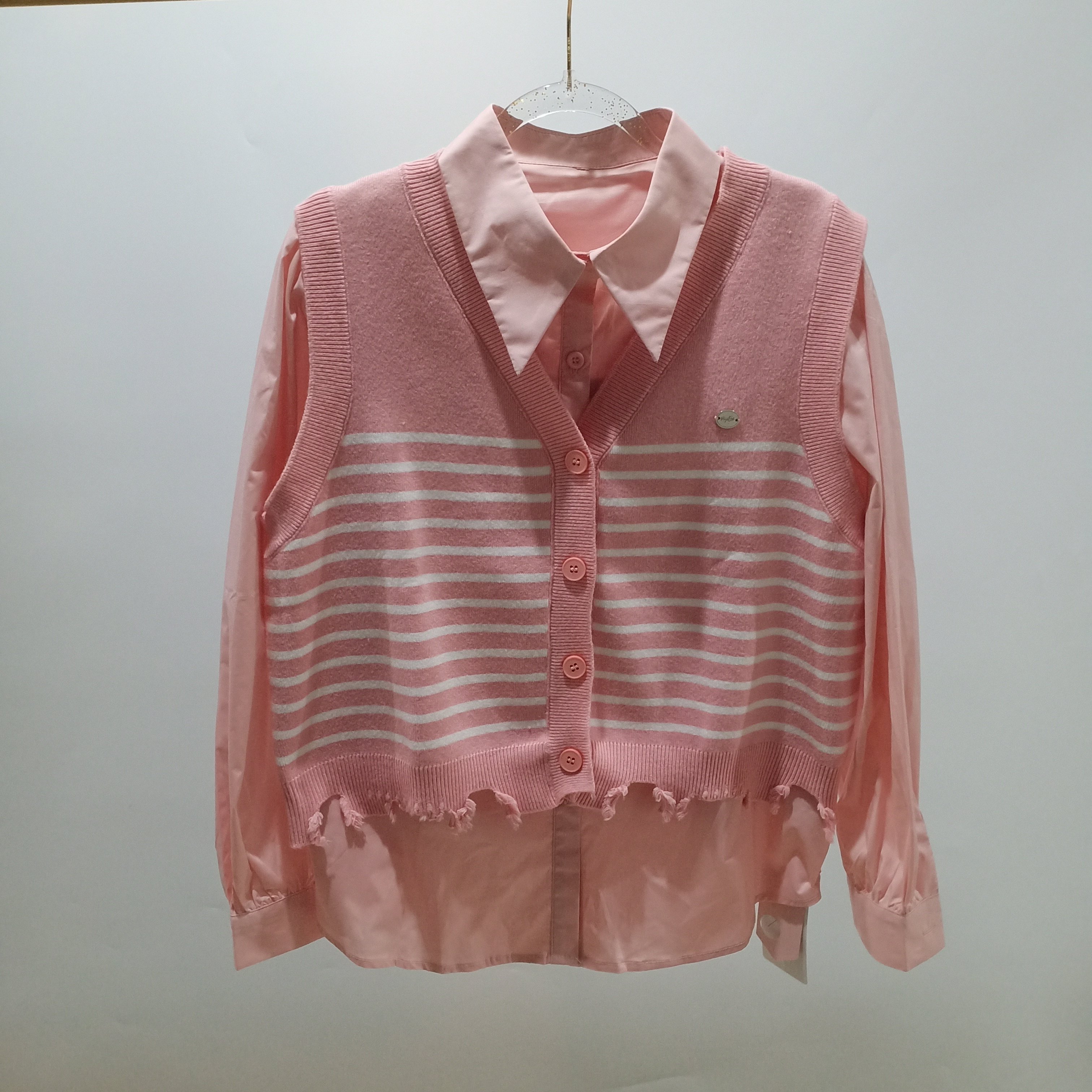 韩版时尚百搭粉色长袖衬衣女+不规则毛边条纹针织马甲两件套上衣
