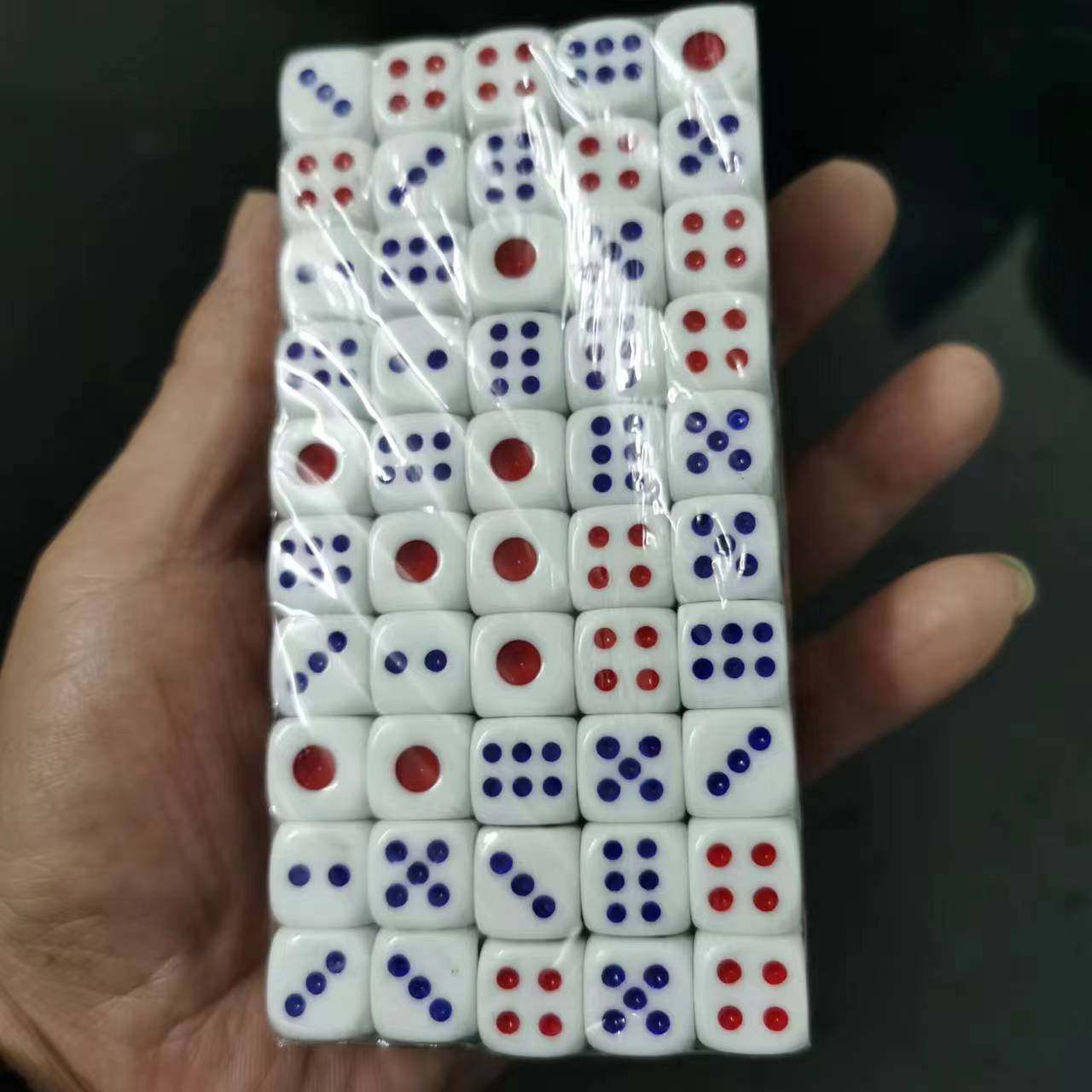 13号骰子筛子白底红蓝点圆角酒吧ktv夜店娱乐喝酒道具十三号摇盅