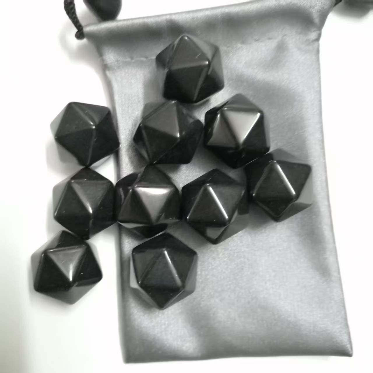 20面光板骰子黑色正二十面