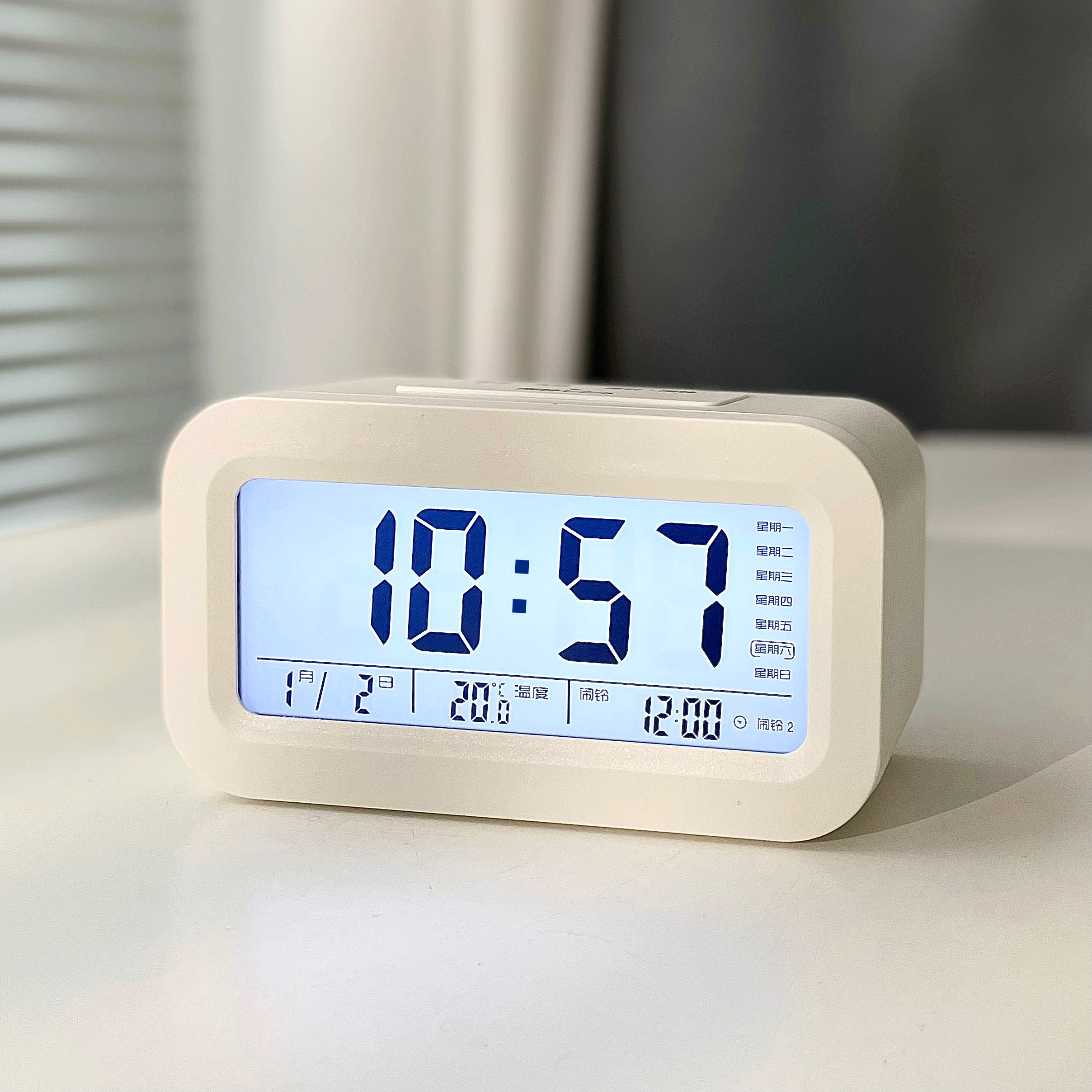 电子闹钟学生专用充电智能时钟儿童女孩起床强力叫醒自律学习钟表