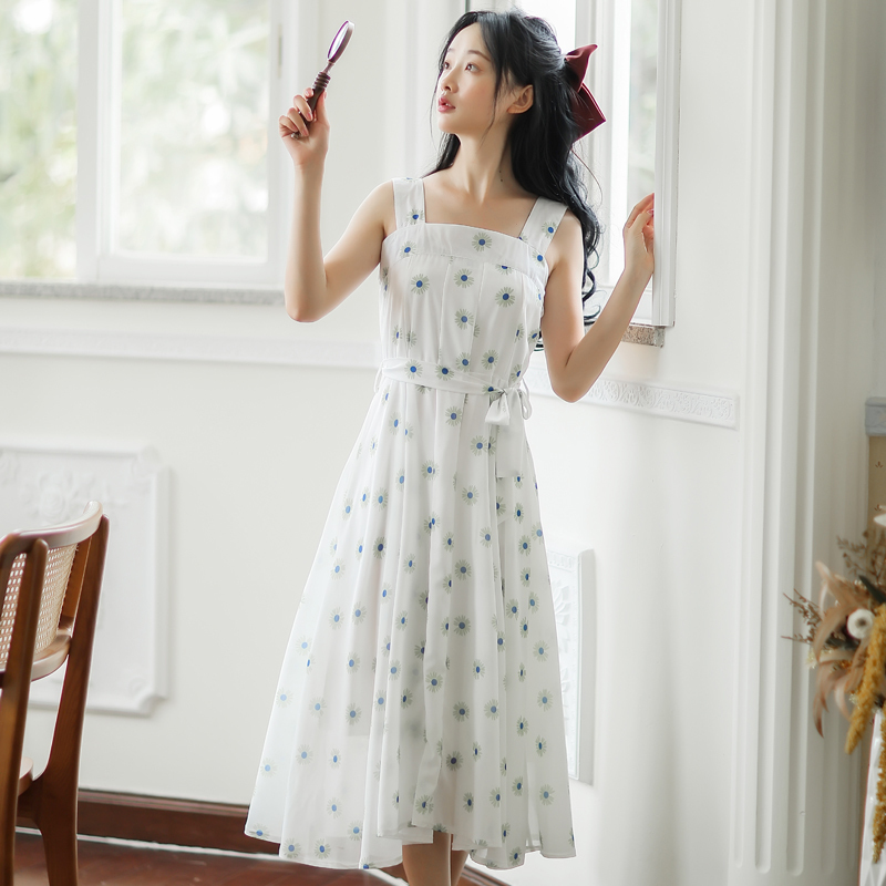 Real shot French niche waist floral suspender skirt