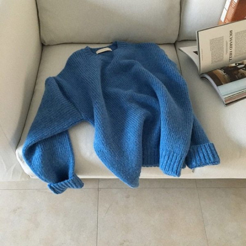 韩国东大门秋冬新款毛衣女套头宽松长袖慵懒风上衣针织打底衫