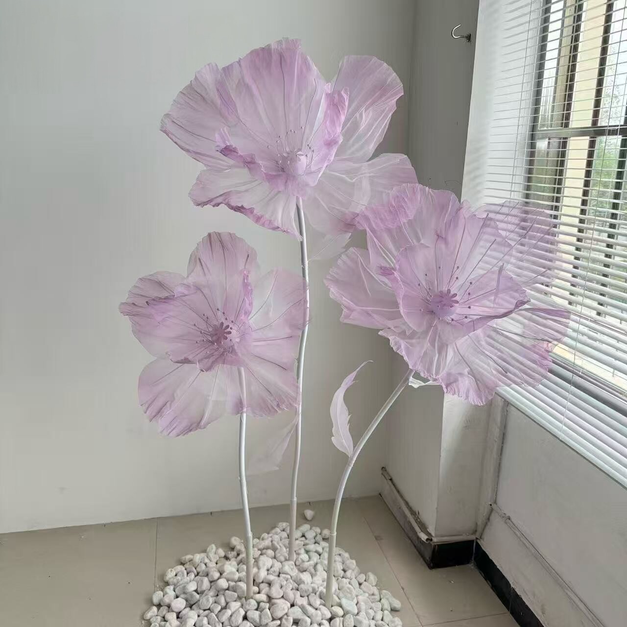 引花成品舞台新款婚庆道具装饰纸花丝网橱窗真丝布置拍照婚礼纱花