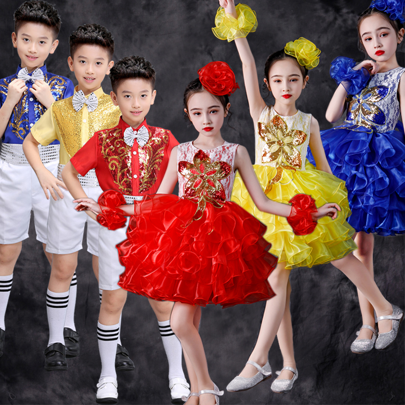 大合唱团六一小学生朗诵表演服