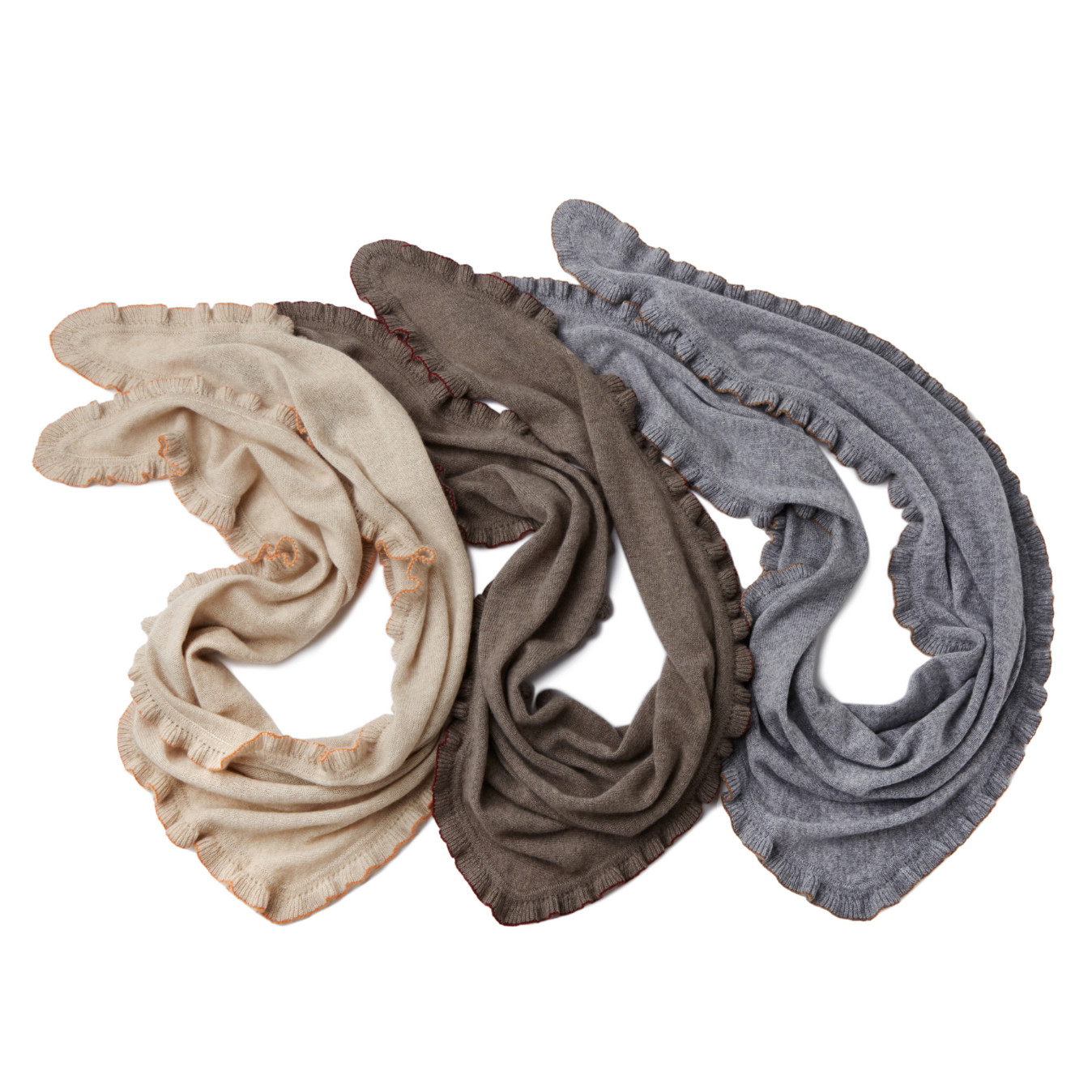 只有几条~订单款纯山羊绒手工钩织木耳边三角巾针织围巾保暖披肩