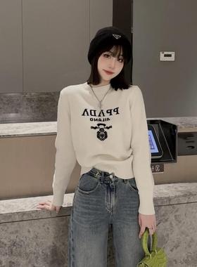 南油高端白色毛衣女宽松字母刺绣慵懒风圆领套头针织衫秋冬羊毛衫