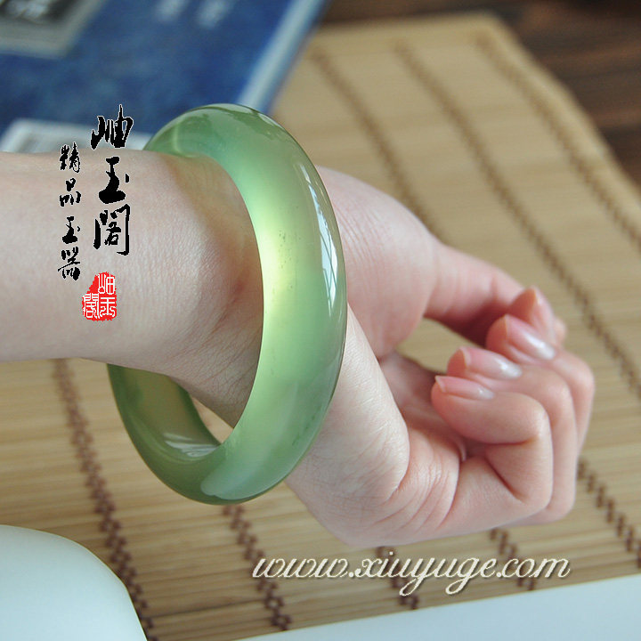 岫玉阁专柜正品岫玉手镯 180料湖水绿荧光 57mm美人镯 附证书0645