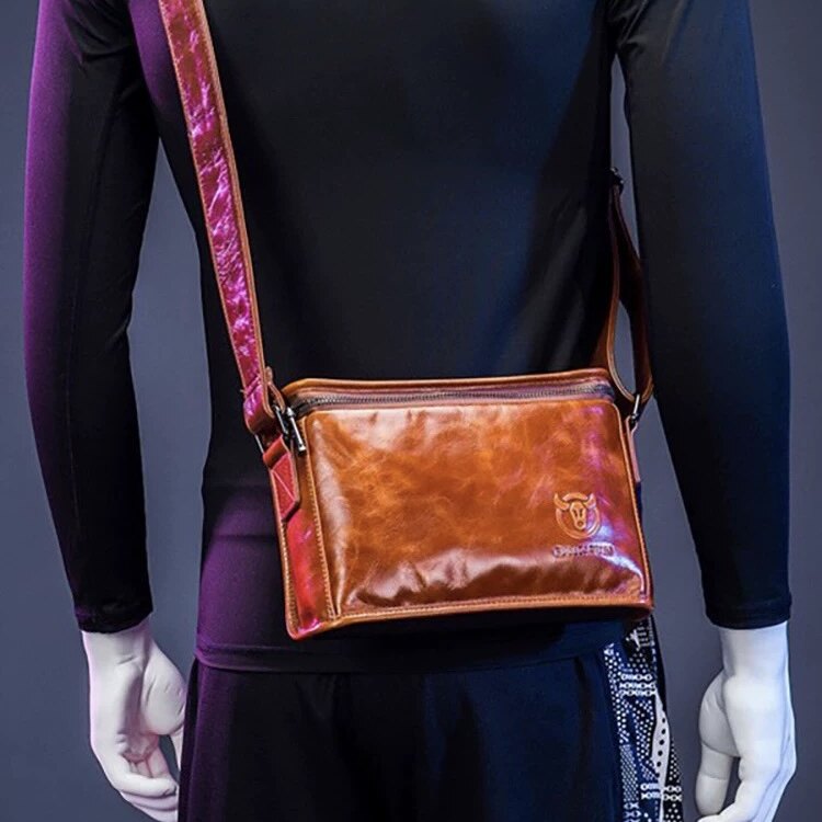 牛皮男包真皮斜挎包头层牛皮单肩包真皮男包横款休闲包牛皮小包男