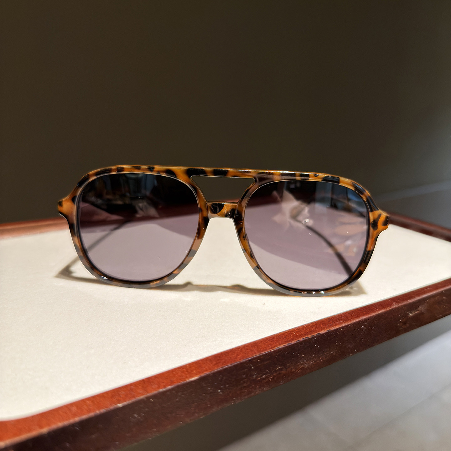 2026年新款双梁豹纹复古偏光运动蛤蟆镜欧美风墨镜男女太阳眼镜潮