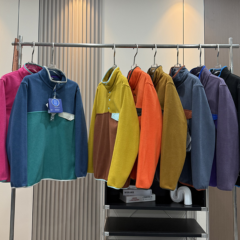 大厂订单！情侣款撞色立领户外半开襟加绒保暖套头卫衣抓绒衫外套