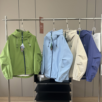 科技三防面料！春秋情侣款宽松防风防水户外连帽冲锋衣登山服夹克