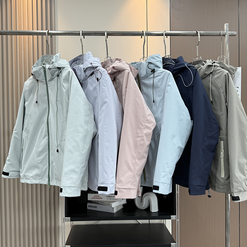 重磅三合一！情侣秋冬防风防水可卸摇粒绒加厚保暖户外冲锋衣夹克