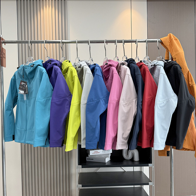 户外山系！男女情侣款秋冬抓绒保暖防风防水冲锋衣夹克登山服外套