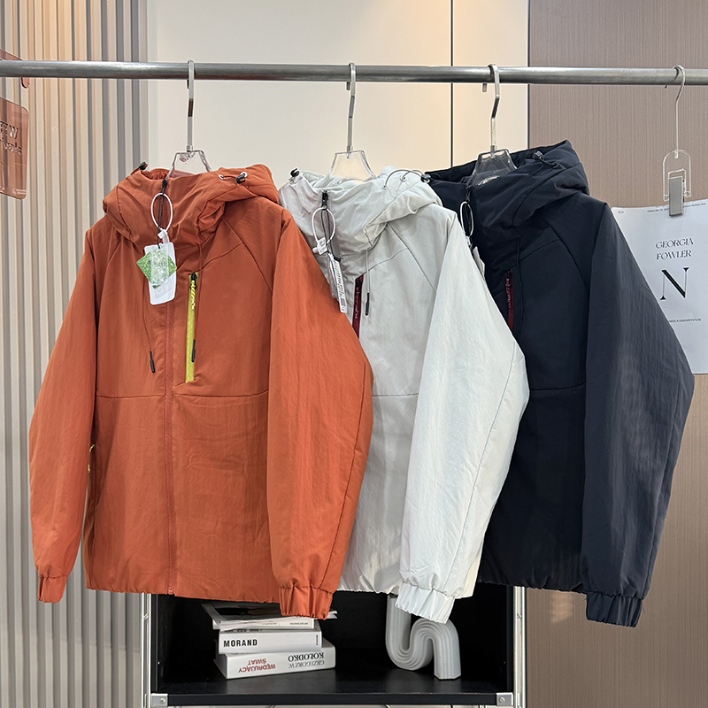 大厂订单！男女同款冬季宽松户外防泼水保暖连帽冲锋衣羽绒服外套