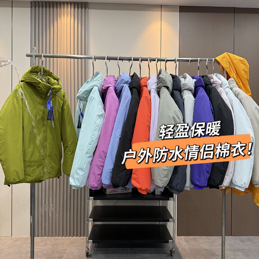 户外轻量科技棉！男女情侣款轻盈保暖防风防水P棉连帽棉衣棉服冬