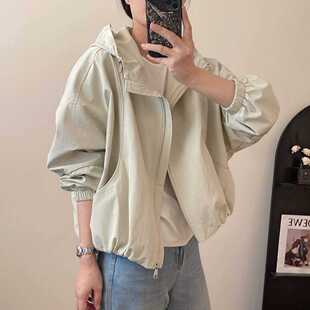 宽松休闲百搭连帽冲锋衣外套女短款 韩版 夹克上衣 米派新款 2026春季