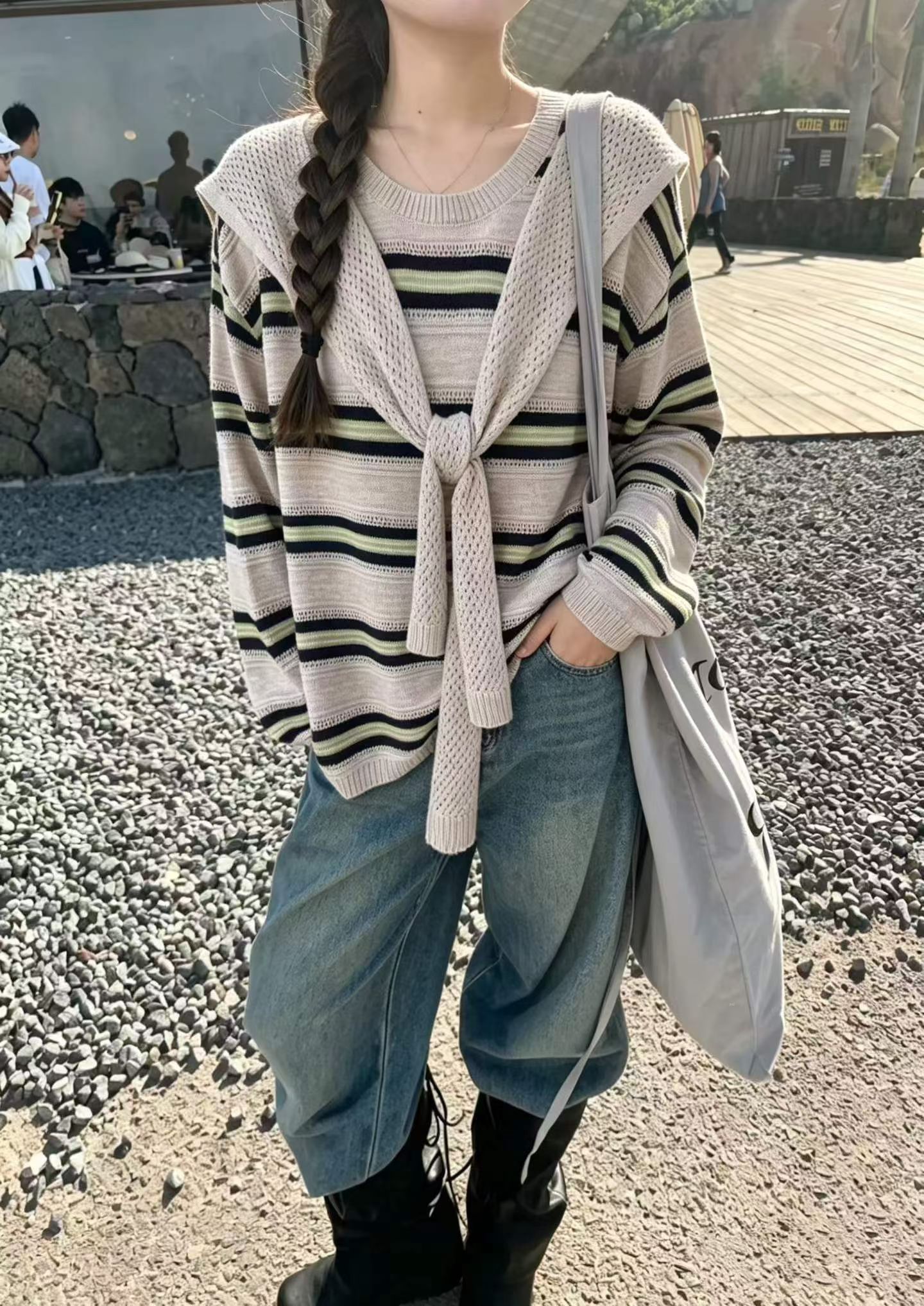 2026秋季新款大版宽松显瘦百搭圆领长袖针织衫女条纹毛衣披肩上衣