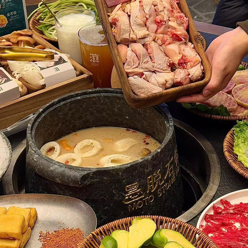 墨脱石锅定制酒店餐饮饭店火锅店专用石锅云南菜野生菌加LOGO