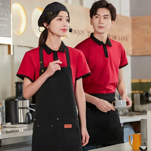 Официант ресторан работает одежда короткая -Стало