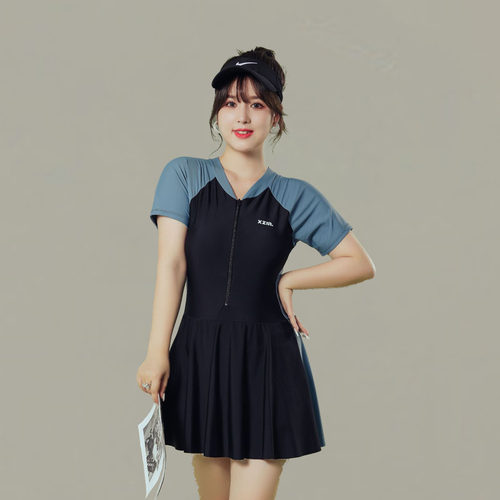 卓游运动女连体平角大码泳衣