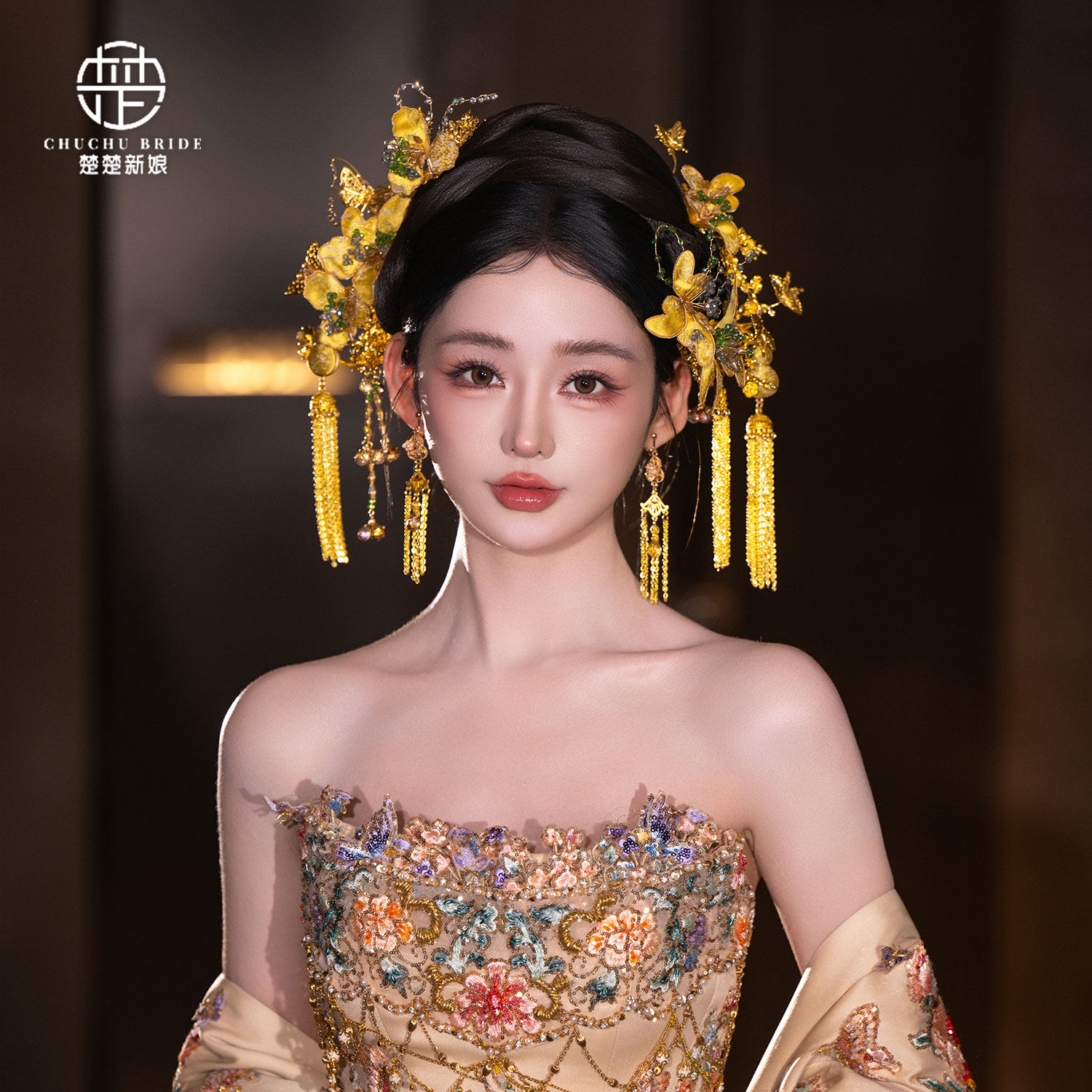 国风新中式新娘头饰龙凤褂金色头饰结婚旗袍配蝴蝶后发饰点缀款