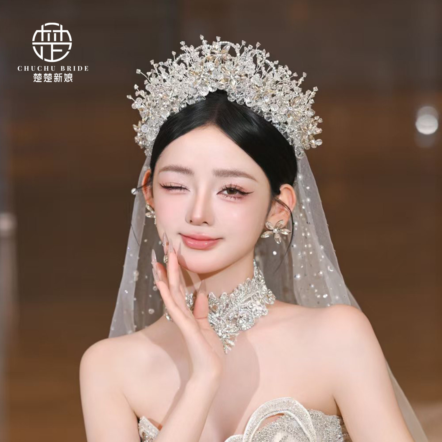 新款水钻奢华重工水晶皇冠头饰皇冠新娘头饰轻奢婚纱礼服配饰高级