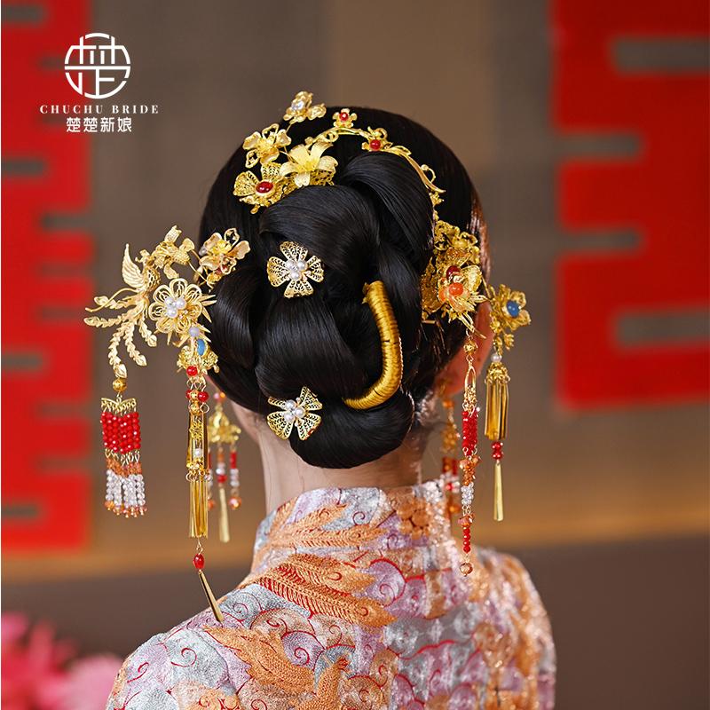 珍珠镂空杏叶胸针小众时尚发饰