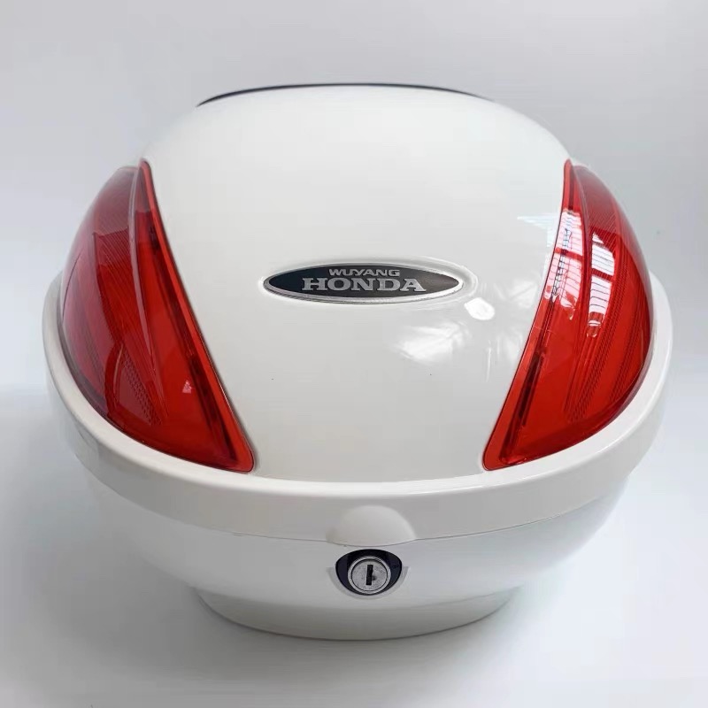 适用五羊本田SPACY125/Scr125/NPF125后尾箱后备箱