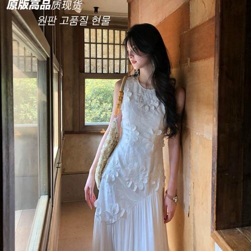 从一时刻春野重工立体绣花拼接无袖连衣裙女气质显瘦度假长裙
