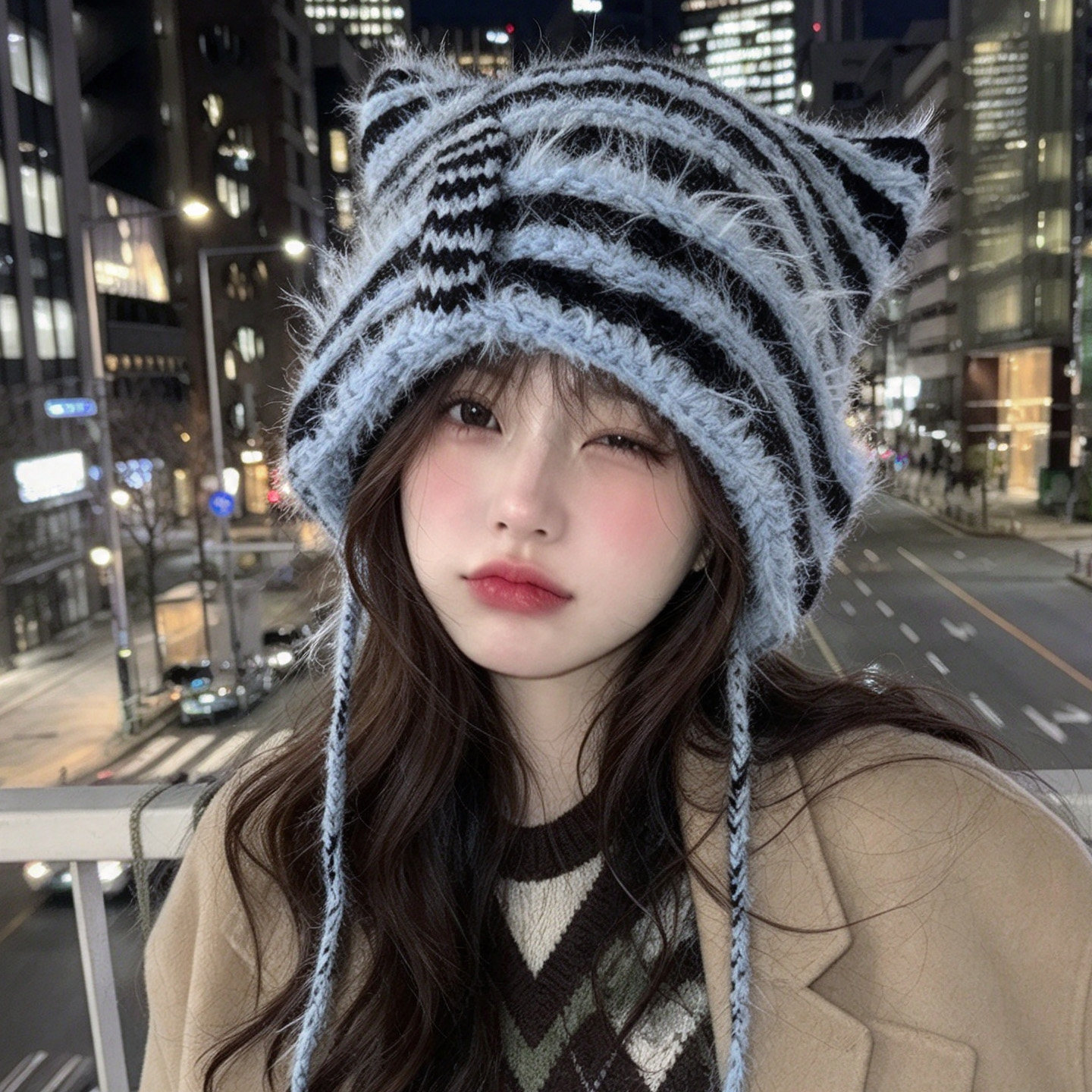 韩国代购猫咪耳朵条纹毛线帽系绳女秋冬显脸小护耳毛绒针织帽冬天