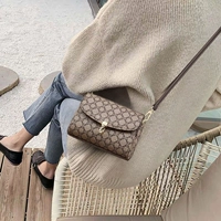 Старое цветочное пятно