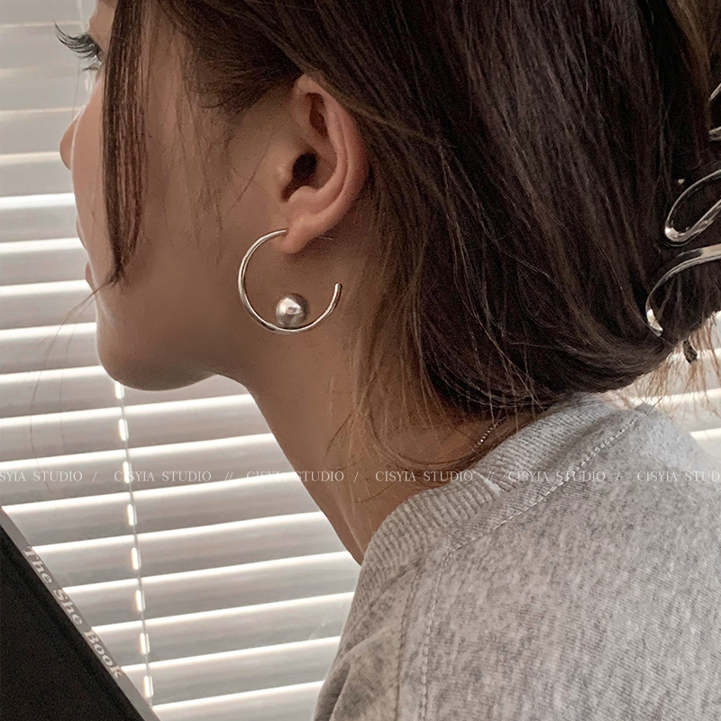 清冷大女主~气质高级感珍珠耳圈