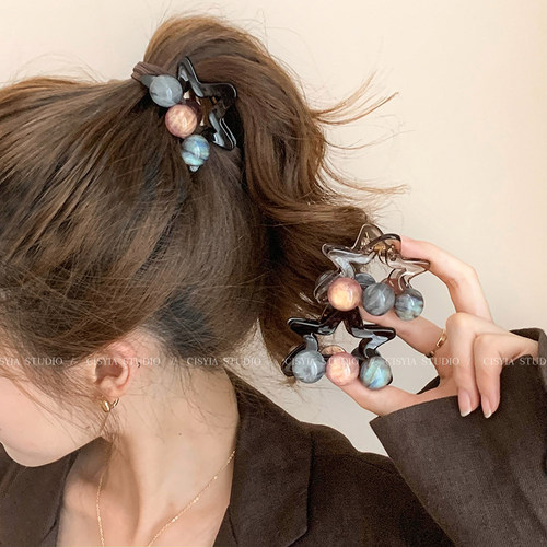 五角星星~韩系气质高马尾抓夹女