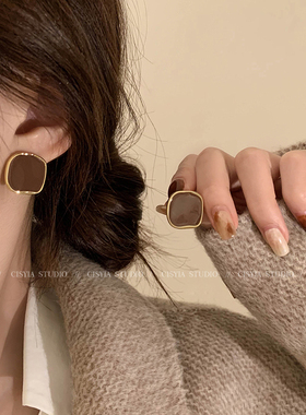 气质耳钉新款2025秋冬爆款轻奢耳环美拉德耳饰女高级感耳夹无耳洞