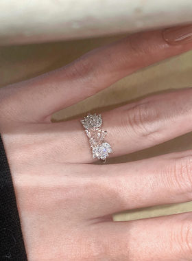 爆闪设计感满钻羽翼翅膀粉钻戒指