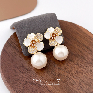 复古法式花朵珍珠耳夹无耳洞女新款冷淡高级感气质蚊香盘耳环耳饰