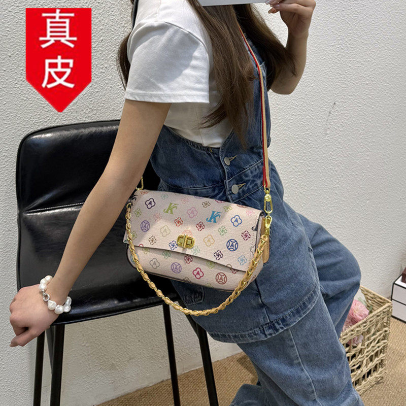 真皮小方包女包五彩色单肩斜挎包