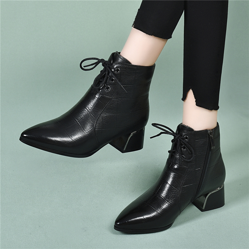 真皮粗跟短靴女系带中跟马丁靴