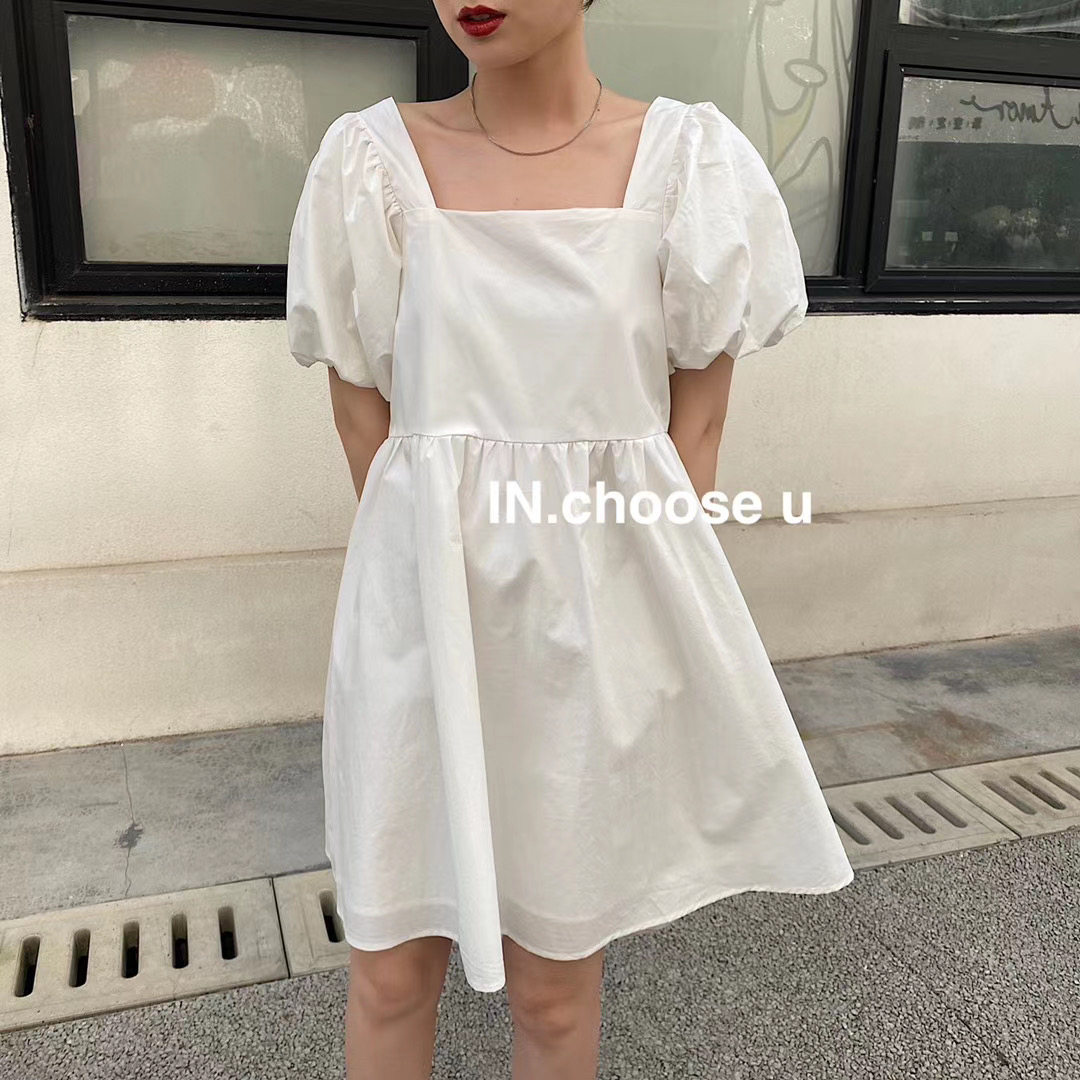 夏季韩版法式小众洋气泡泡袖高腰显瘦方领甜美娃娃连衣裙女