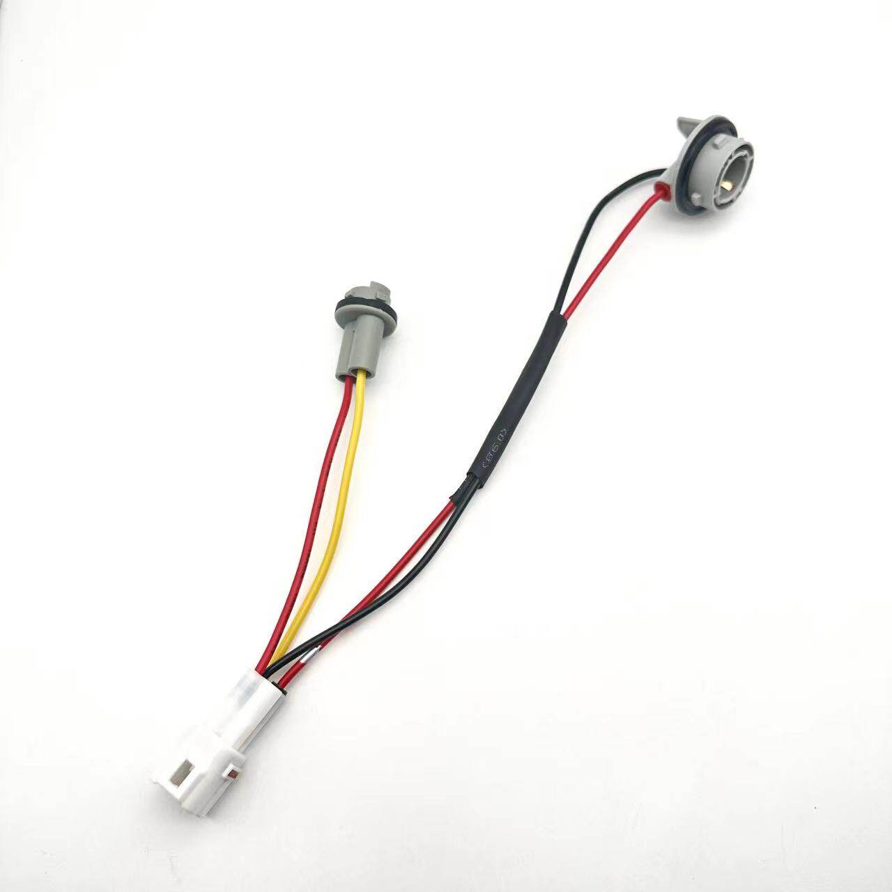 适配长安逸动后尾灯线束刹车行车倒车转向灯线束插头总成