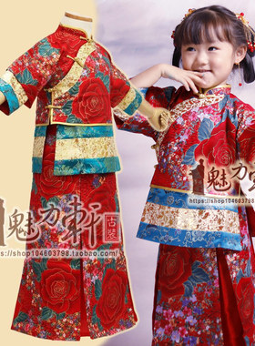 秀禾红色歌唱幼儿园古装