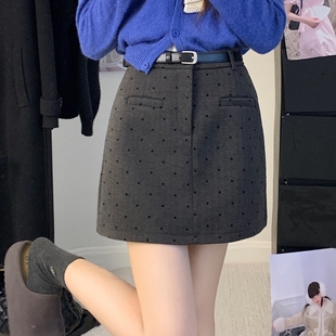 a字裙短裙高腰小个子包臀裙灰色裙裤 厚毛呢波点半身裙女秋冬新款