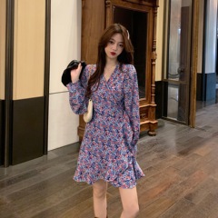 Real price shooting Korean retro floral V-Neck long sleeve dress for women