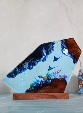 新款深海世界实木滴胶树脂水母