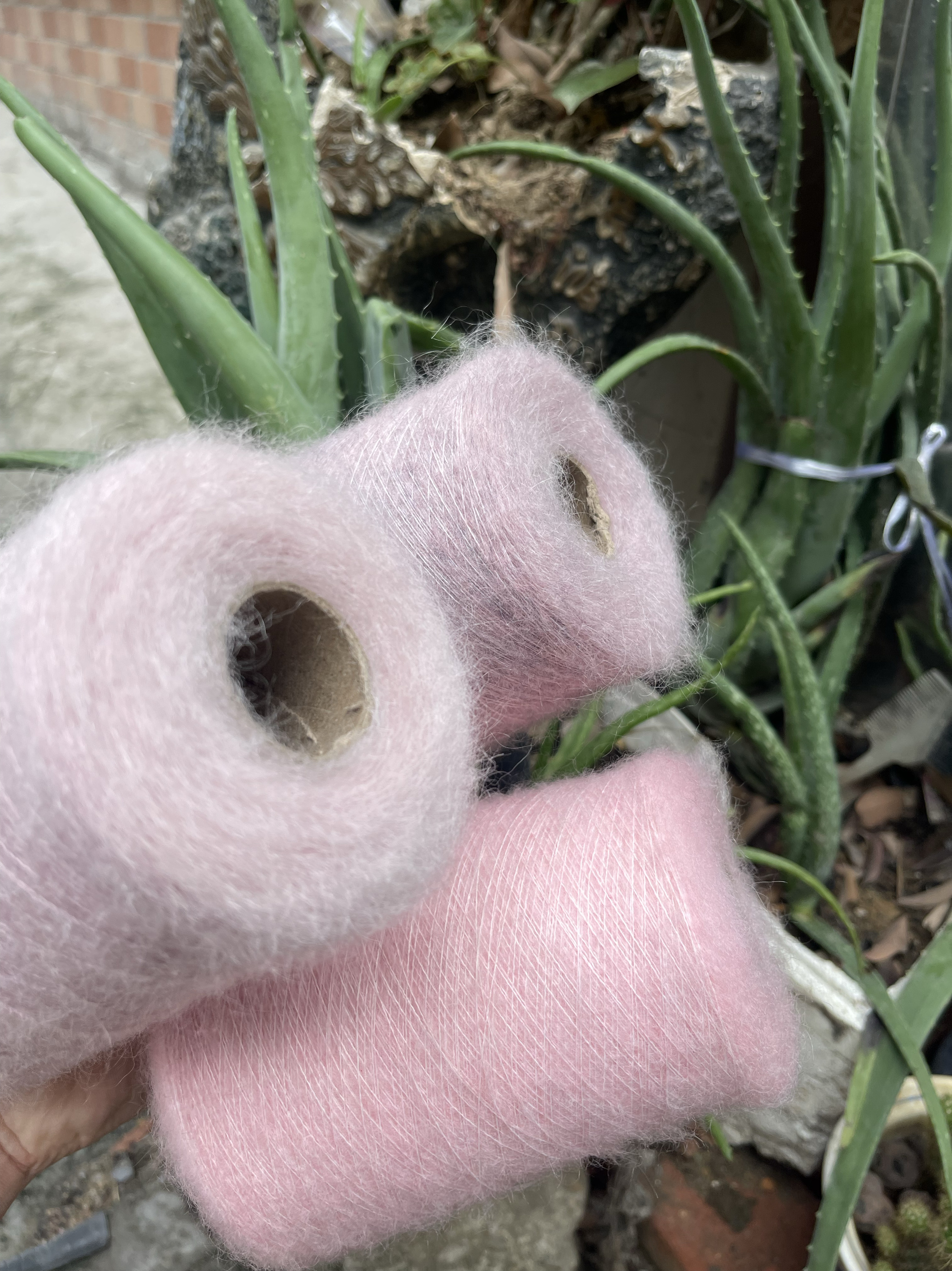 标价半斤高比例33羊毛33幼马海毛 12支弹力马海 柔滑 手编 机织线