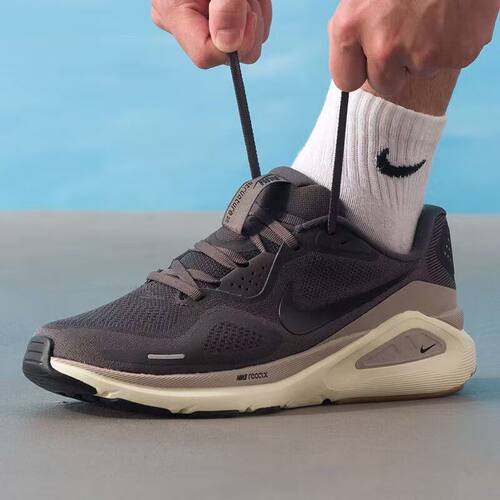 耐克NIKE冬季男鞋STRUCTURE 26运动鞋训练跑步鞋HJ1102-200