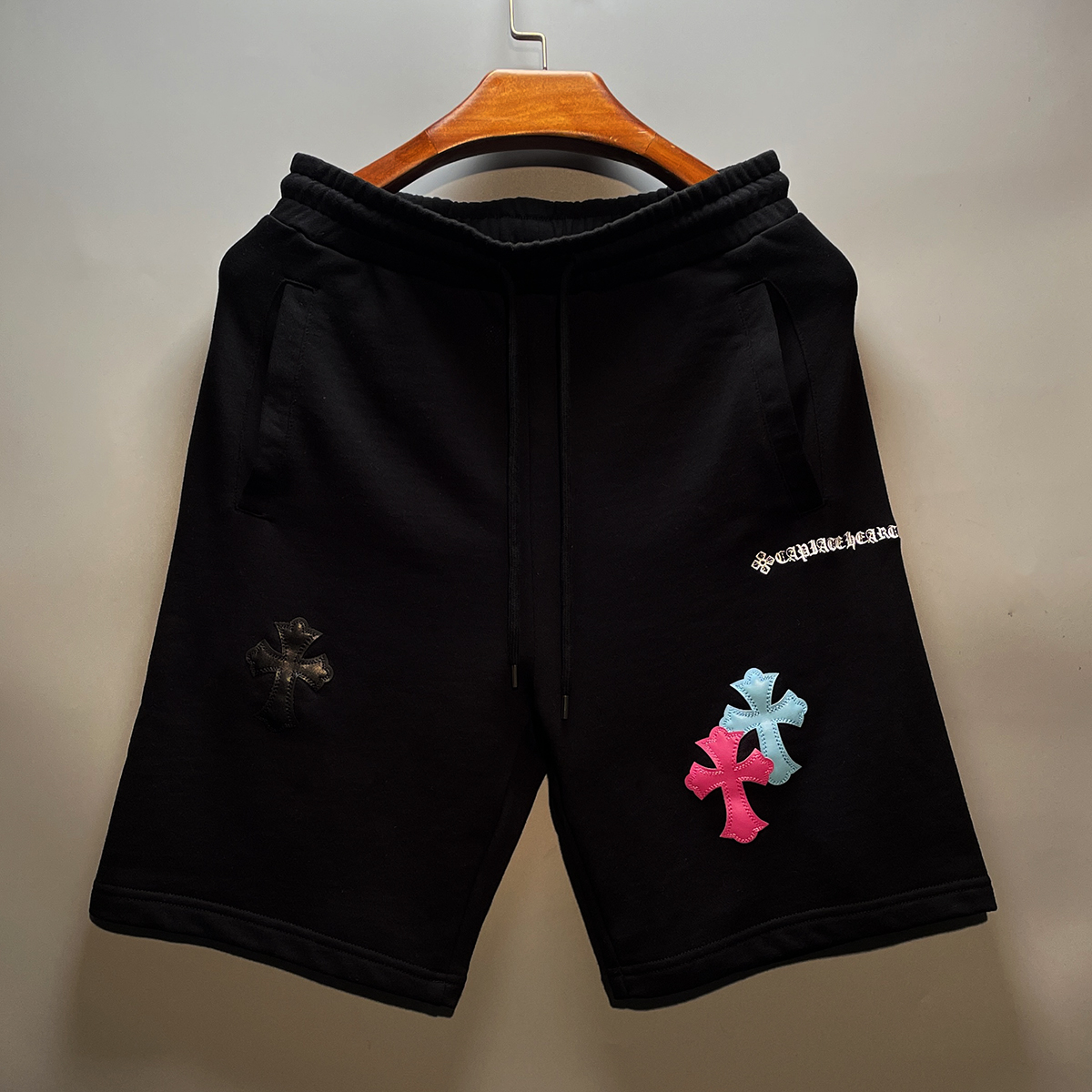 十字短裤裤子西点蜗牛爆款潮牌