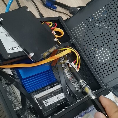 一体机电脑主板硬盘数据线sata