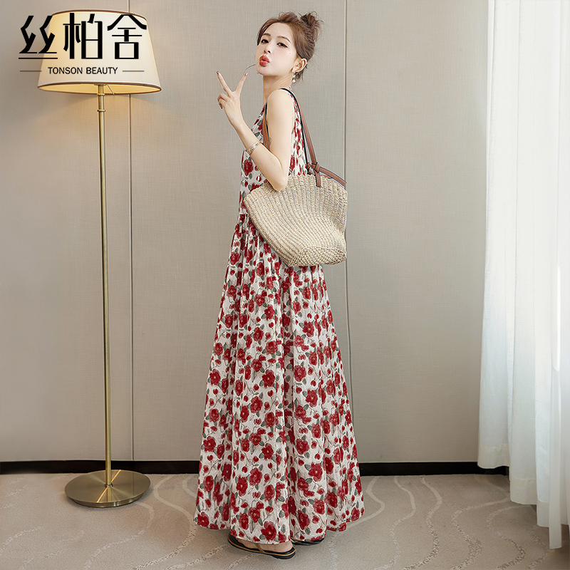 丝柏舍减龄连衣裙2025夏季新款女装大摆碎花度假风时尚无袖长裙